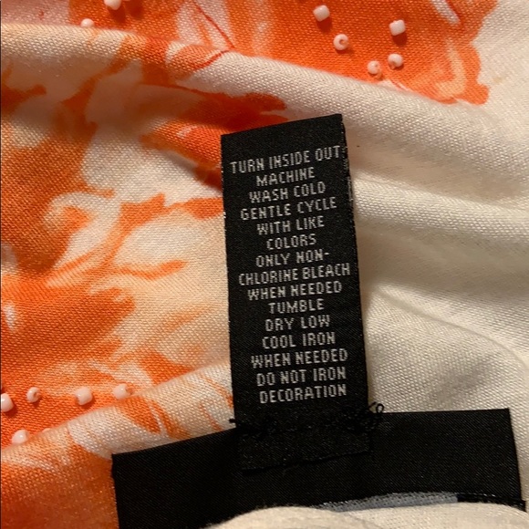 INC v- neck top - Picture 3 of 3